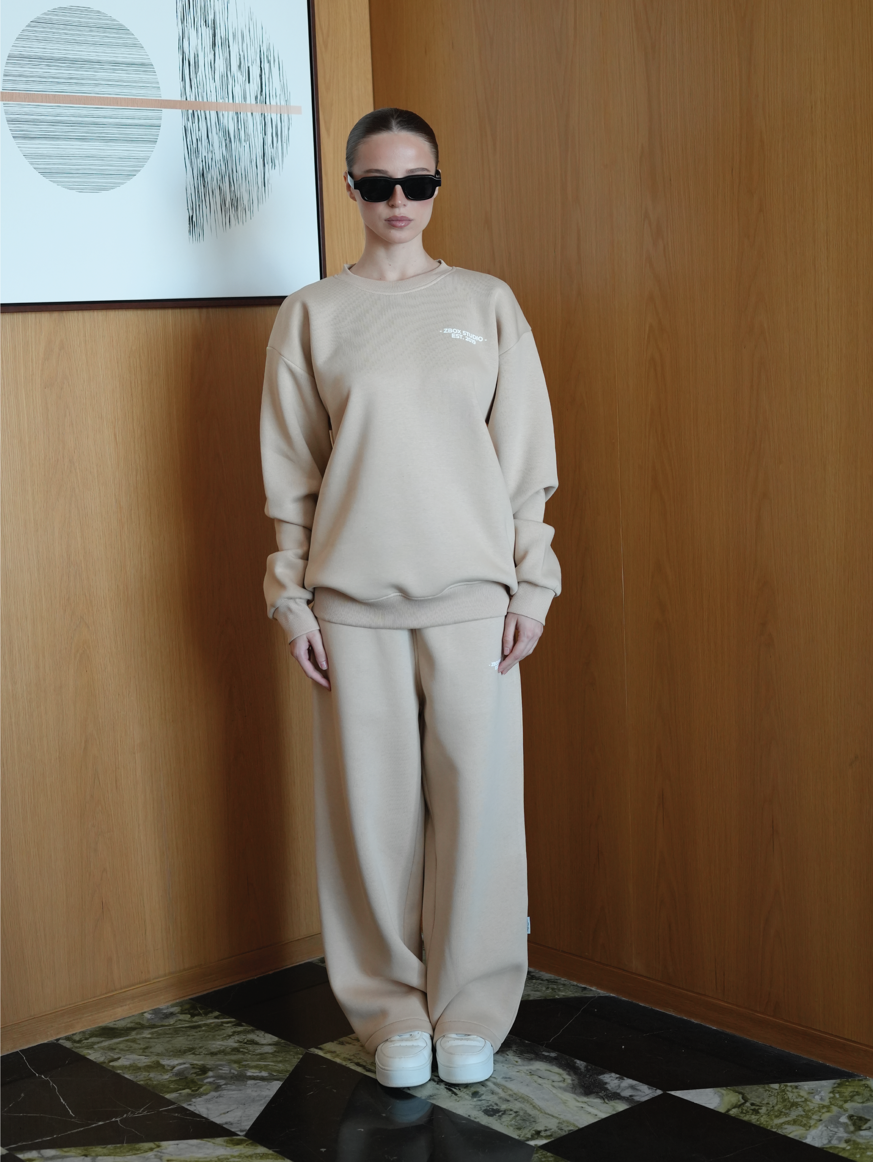 Beige Daily Sweatshirt