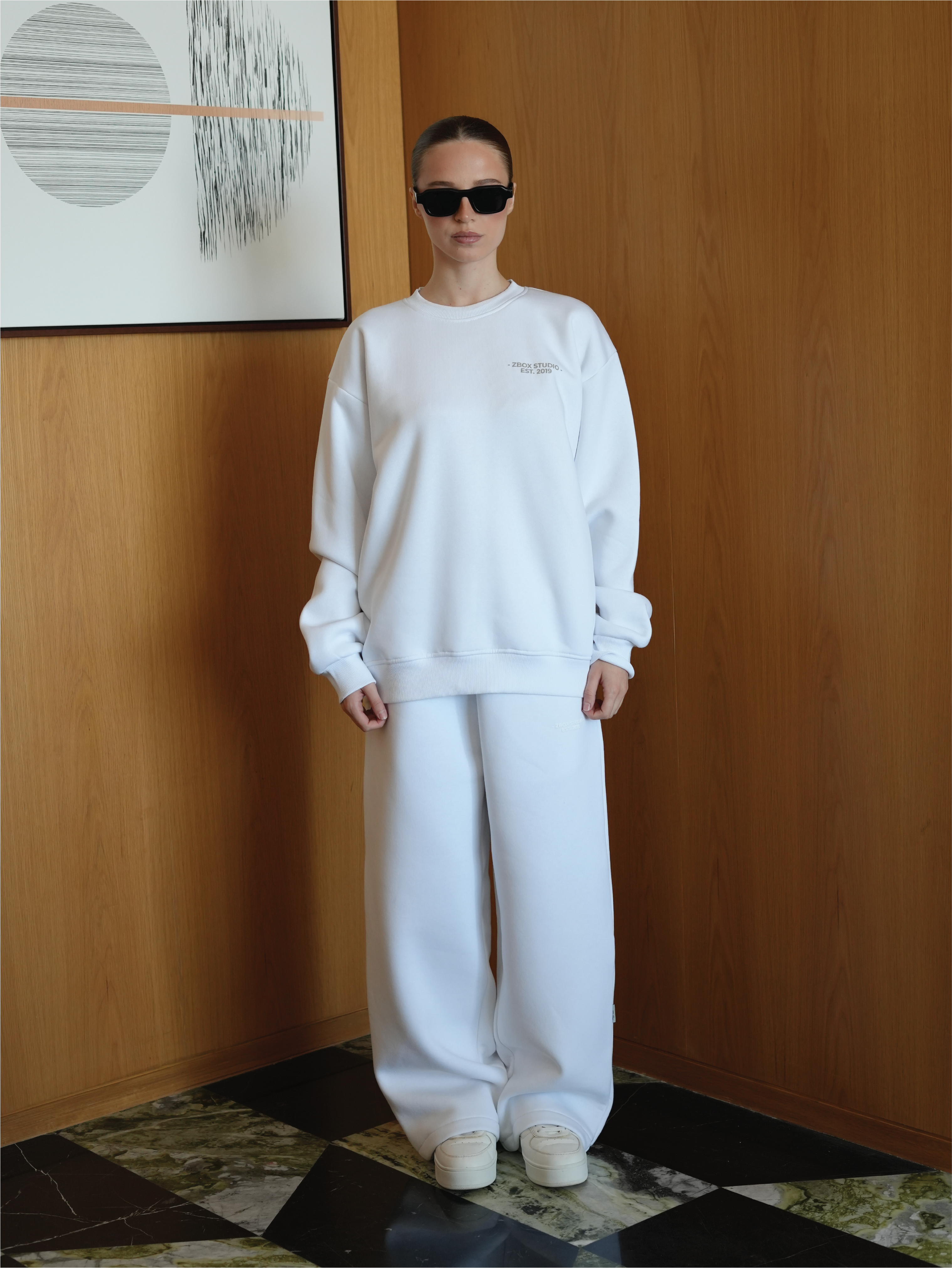 White Daily Sweatshirt