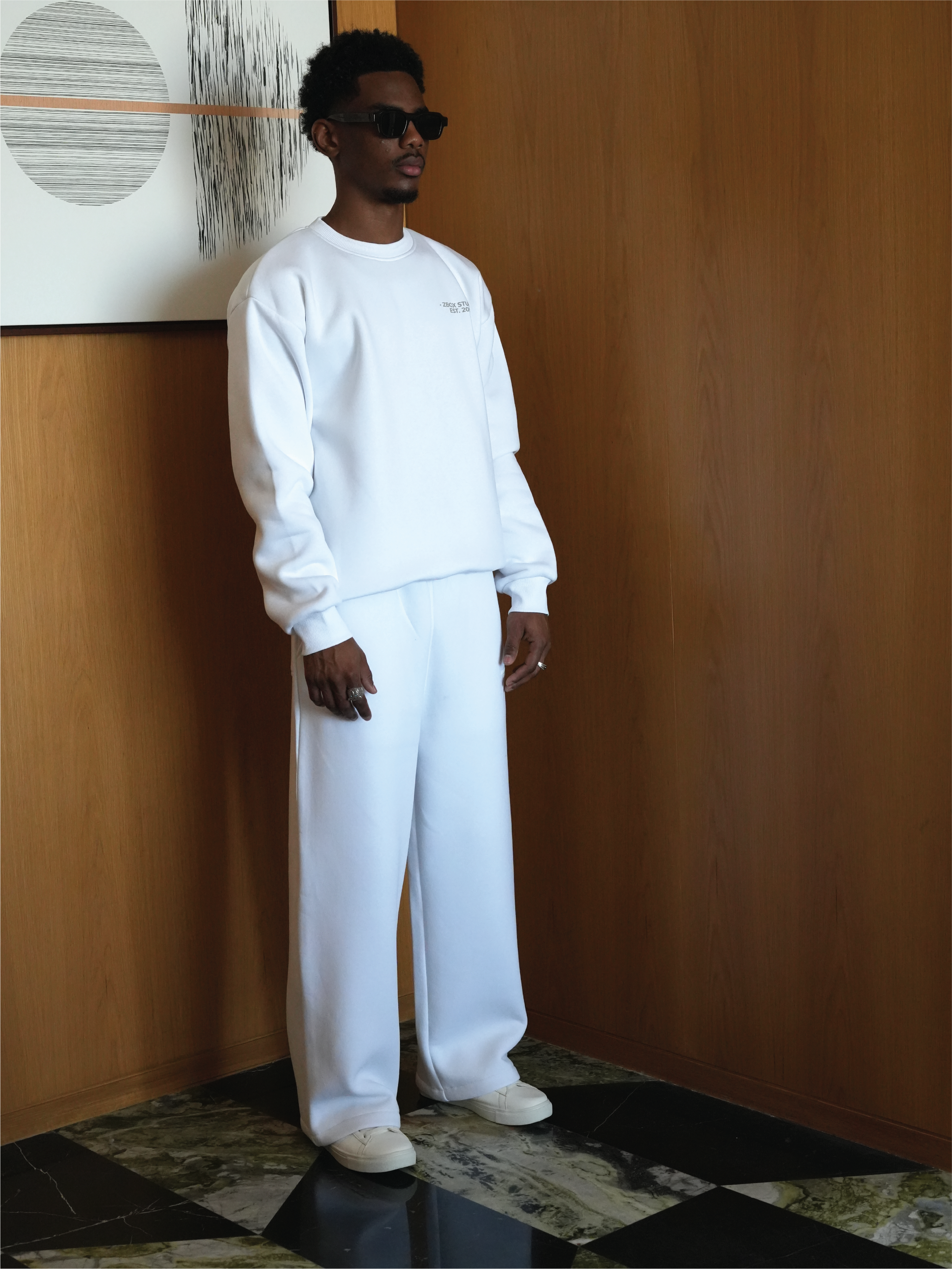 White Daily Sweatshirt