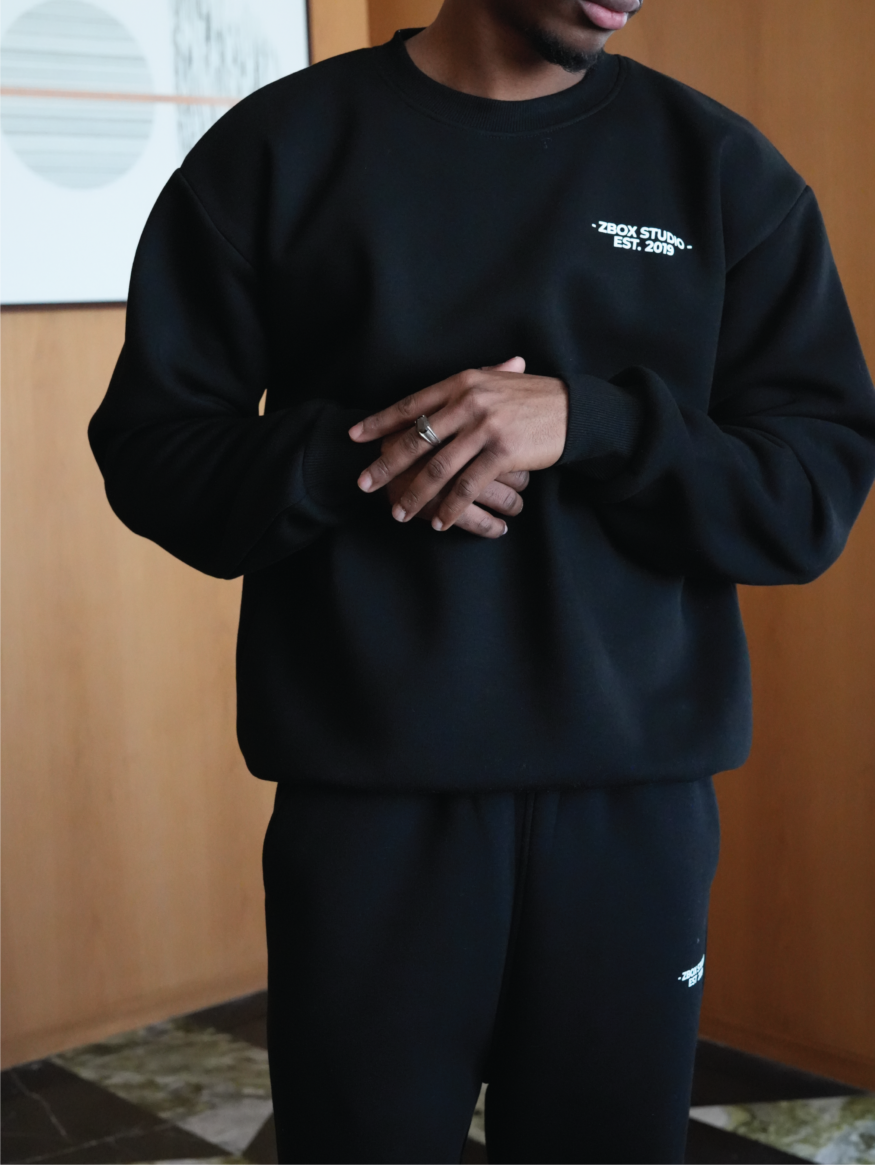 Black Daily Sweatshirt